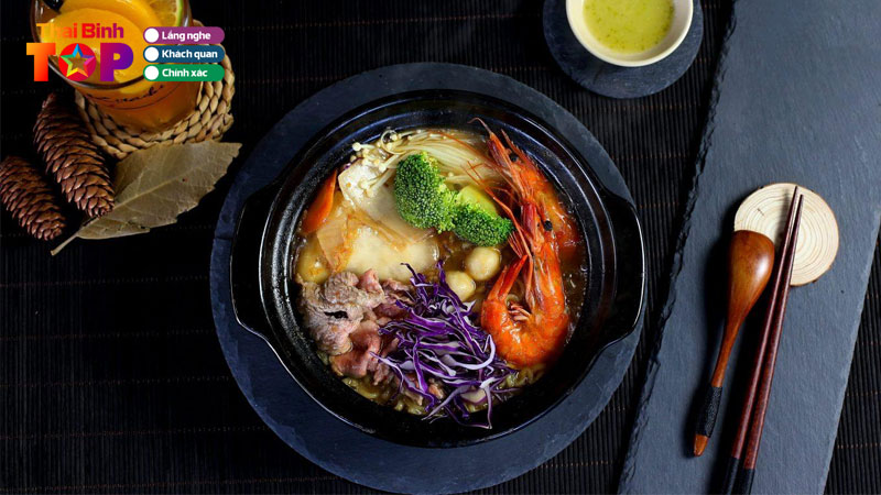 top-5-quan-mi-cay-tai-thai-binh-thom-ngon-hap-dan-can-bo-sung-thaibinhtoplist