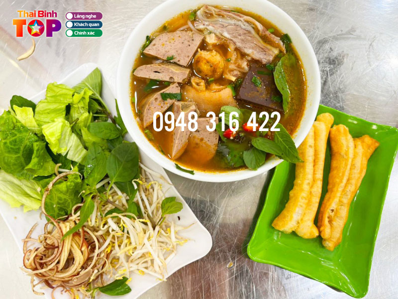 Bun-bo-hue-phuong-anh-thaibinhtoplist