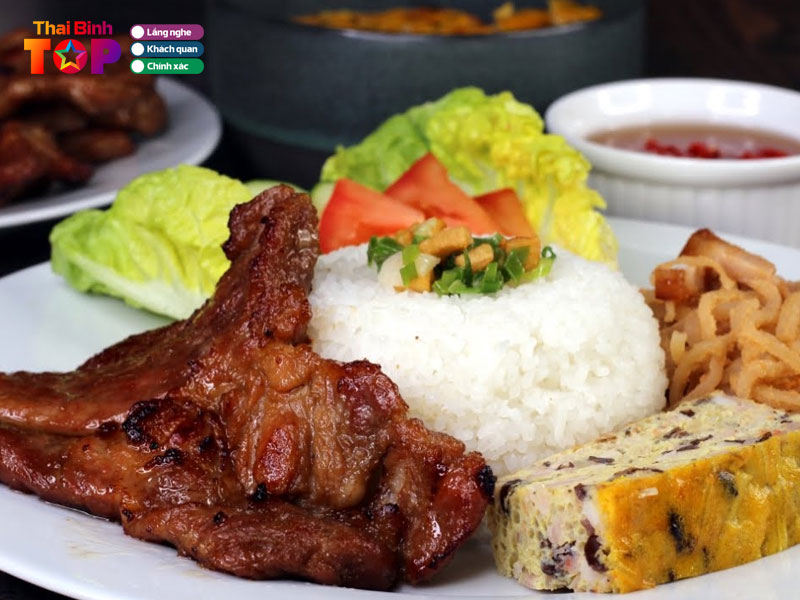 Com-tam-ga-rang-thaibinhtoplist