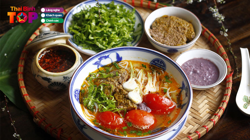 Top-5-quan-bun-rieu-thai-binh-thom-ngon-den-soi-cuoi-cung-thaibinhtoplist