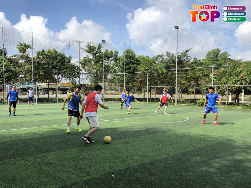 Cau-hoi-thuong-gap-ve-san-bong-da-tai-thai-binh-thaibinhtoplist