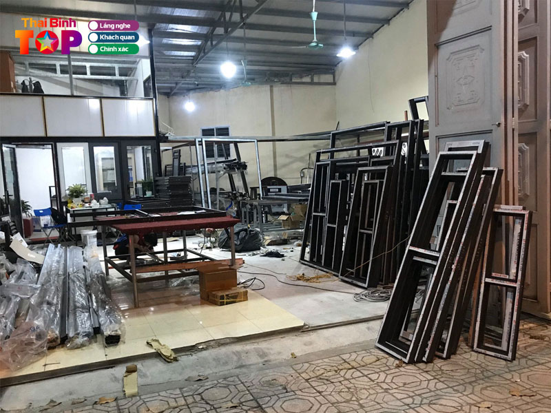 Vi-sao-viet-ha-glass-la-noi-dang-tin-cay-de-lua-chon-thaibinhtoplist