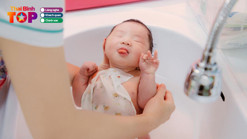 Top-5-dich-vu-tam-be-tai-nha-thai-binh-tan-tam-chu-dao-nhat-thaibinhtoplist