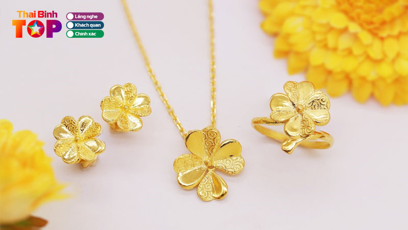 Nen-chon-trang-suc-vang-24k-18k-hay-14k-dau-la-lua-chon-phu-hop-thaibinhtoplist