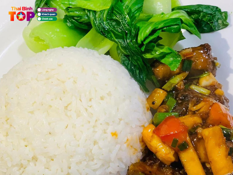 Com-van-phong-bep-nha-ken-thaibinhtoplist