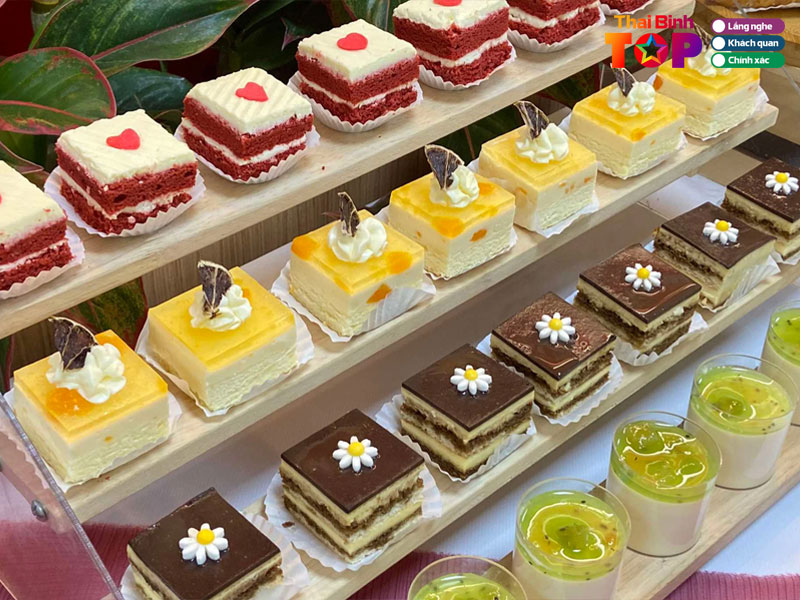 Meo-lua-chon-va-thuong-thuc-banh-tiramisu-tu-dan-ban-dia-thaibinhtoplist