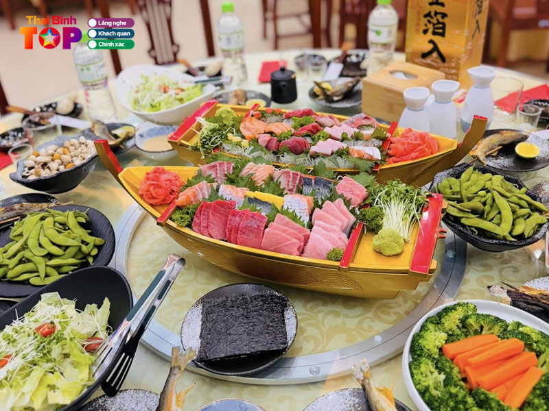 Nha-hang-nhat-ban-sakura-sushi-thaibinhtoplist