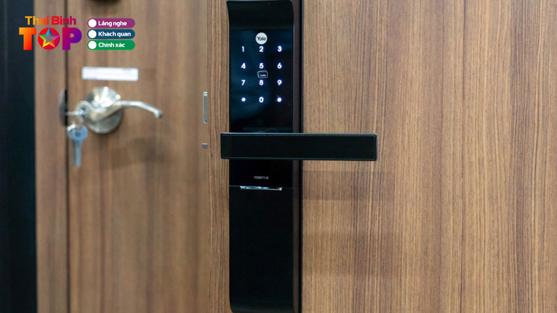 Top-5-dia-chi-cung-cap-khoa-dien-tu-o-thai-binh-chinh-hang-thaibinhtoplist