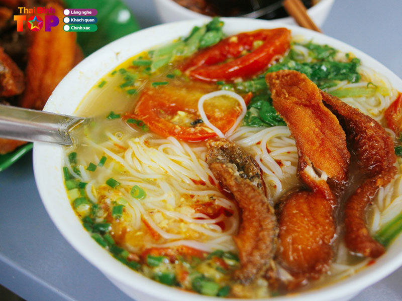 Pho-canh-ca-duong-hai-ba-trung--thaibinhtoplist