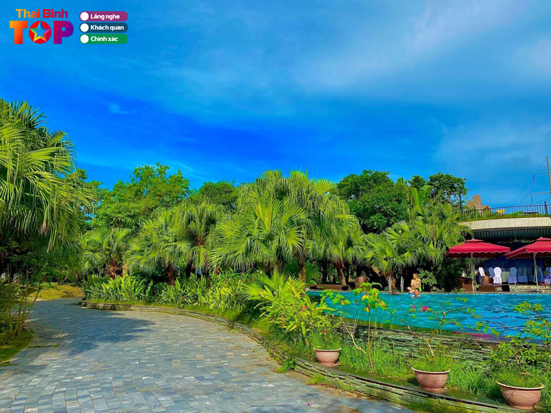 Lang-viet-hotel-resort-thaibinhtoplist