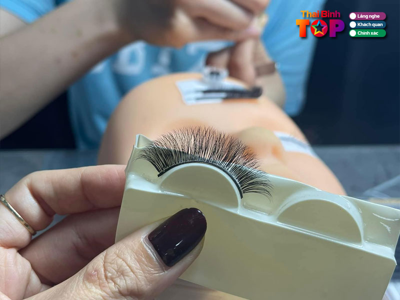 Trung-tam-hai-nails-thaibinhtoplist