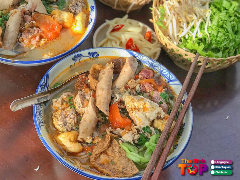 Bun-rieu-cua-quan-cay-khe-thaibinhtoplist
