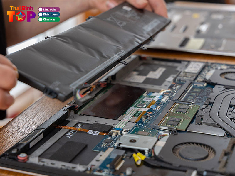 Mot-so-luu-y-khi-lua-chon-dia-chi-thay-pin-uy-tin-tai-thai-binh-thaibinhtoplist