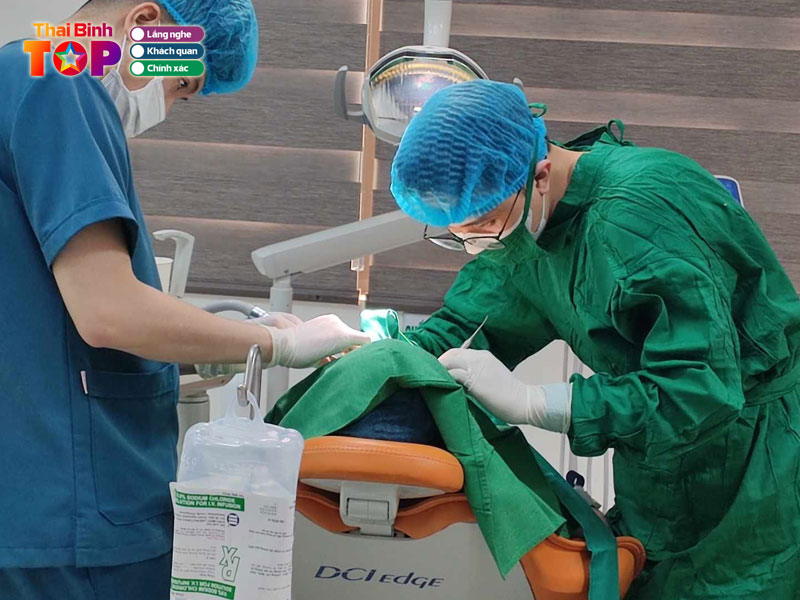 Nha-khoa-anh-dung-thaibinhtoplist