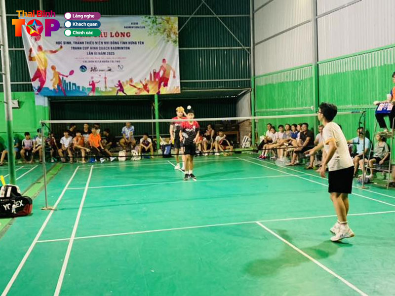 Trung-tam-cau-long-viet-hong-thaibinhtoplist