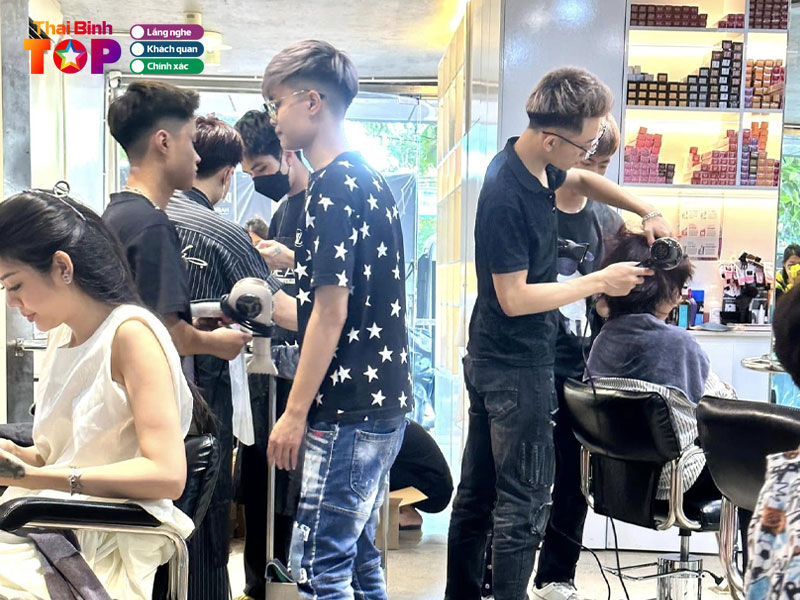 Duong-nguyen-hair-studio-thaibinhtoplist