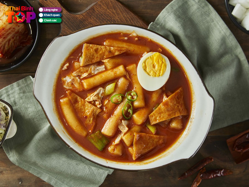 Kinh-nghiem-chon-quan-tokbokki-thai-binh-ngon-thaibinhtoplist