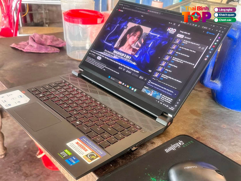 Laptop-viet-thaibinhtoplist
